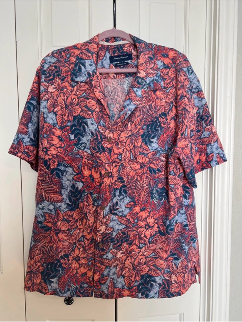 Tommy Bahama Coral and Navy Floral Short-Sleeve Button-Down